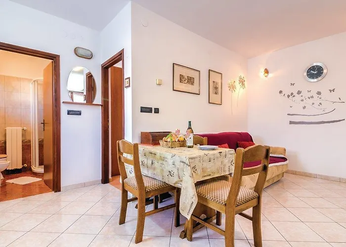 Biserka 1495 반졸레