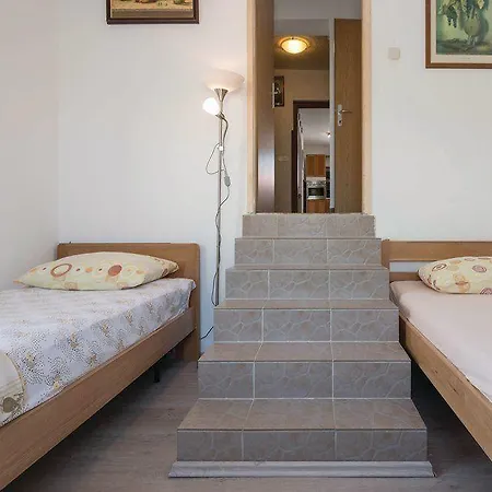 Appartamento Biserka 1495 Banjole
